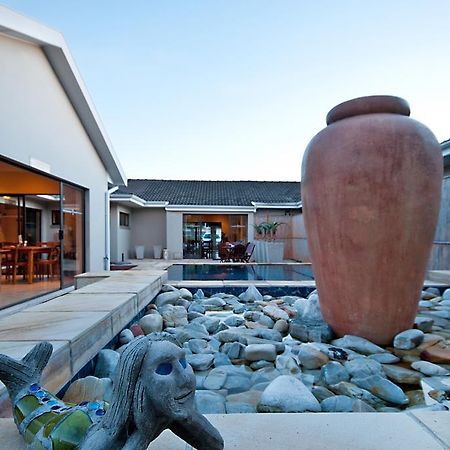 Africa Beach B&B Порт Елизабет Екстериор снимка
