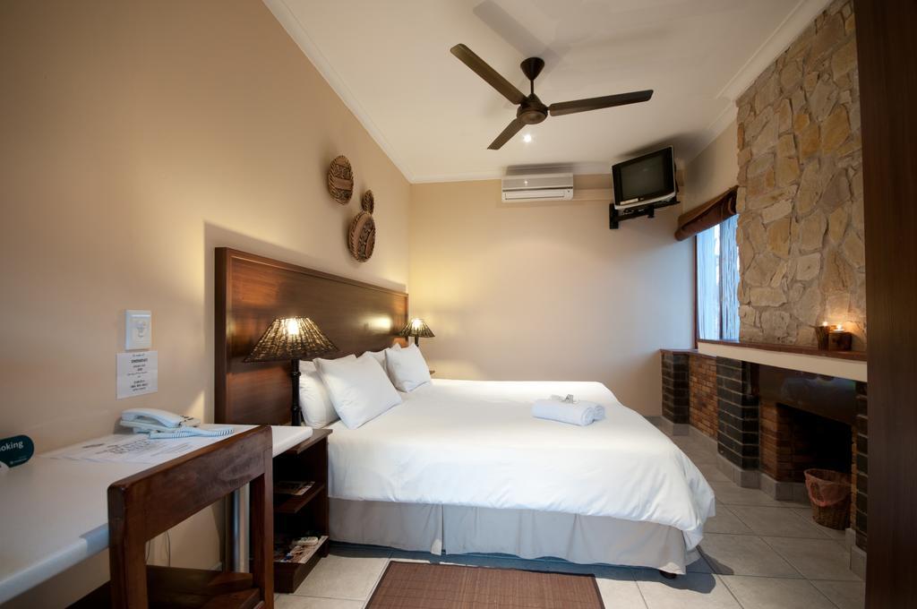 Africa Beach B&B Порт Елизабет Екстериор снимка