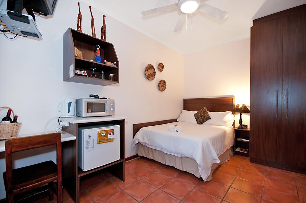 Africa Beach B&B Порт Елизабет Стая снимка