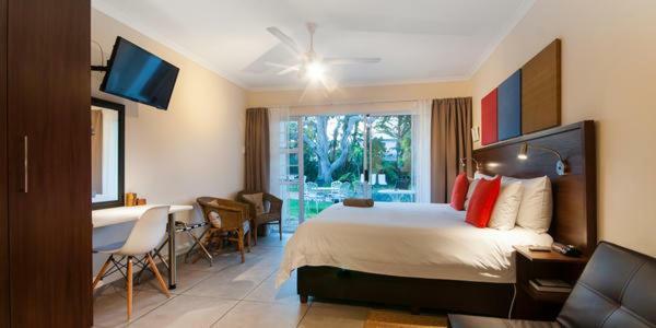 Africa Beach B&B Порт Елизабет Екстериор снимка