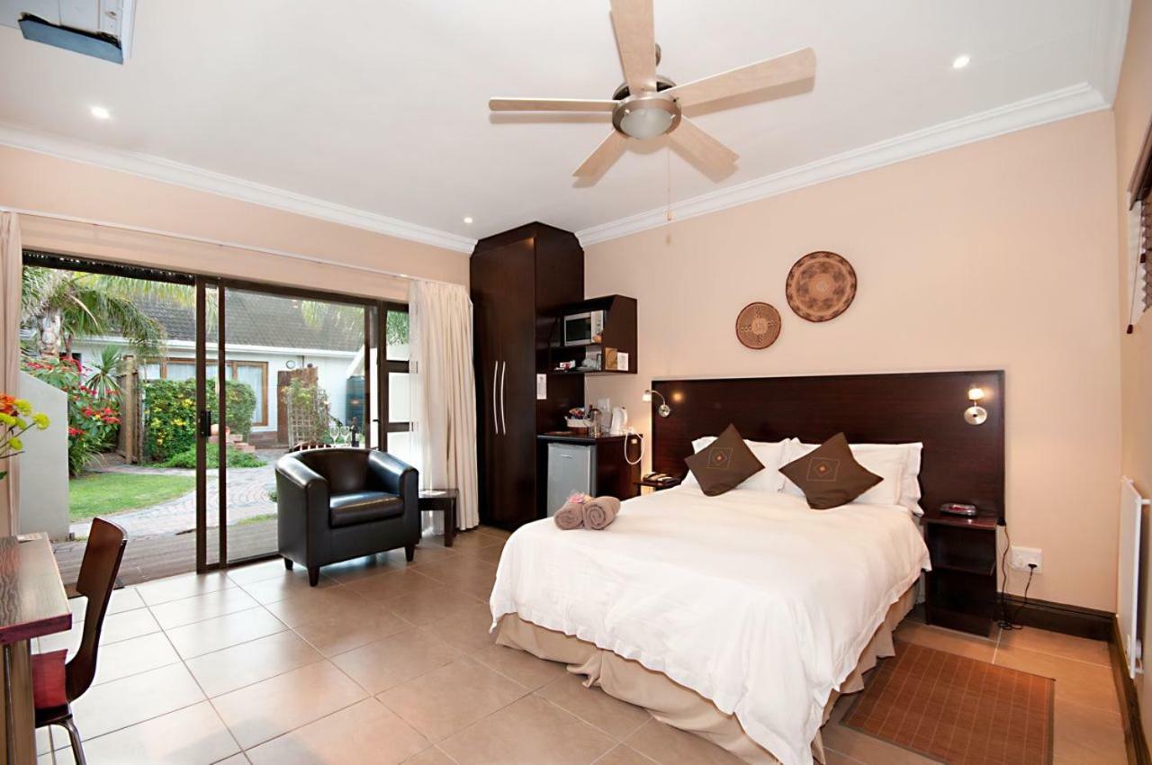 Africa Beach B&B Порт Елизабет Екстериор снимка